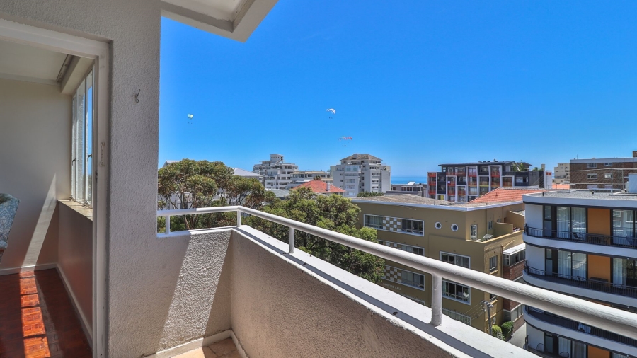 To Let 3 Bedroom Property for Rent in Sea Point Western Cape